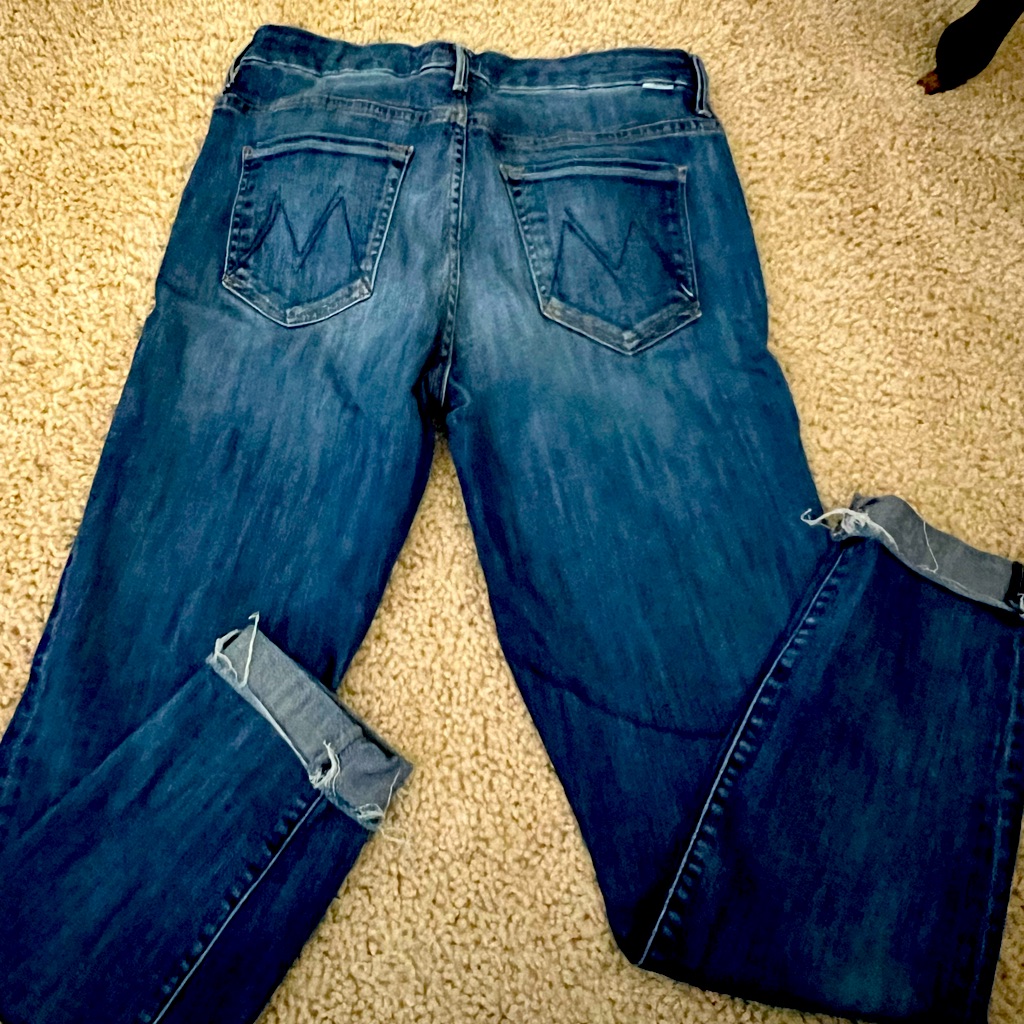 Mother Denim Medium Blue Looker Ankle Fray Size 28